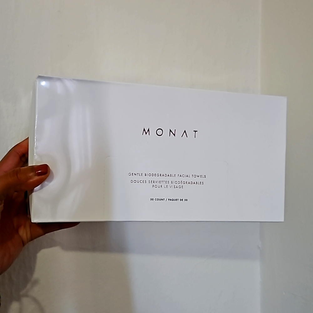 GENTLE BIODEGRADABLE FACIAL TOWELS